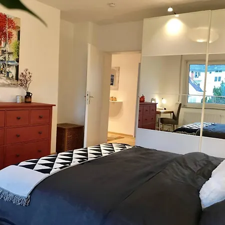 아파트 Top Location • Family-Friendly • Parking • Netflix *