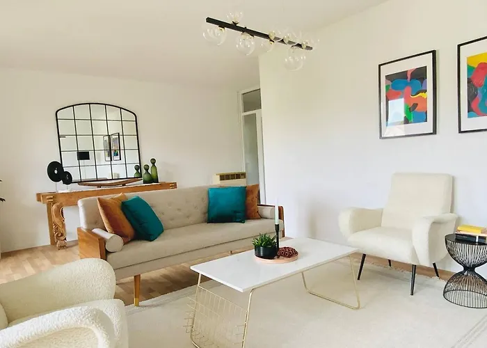 Top Location • Family-Friendly • Parking • Netflix Apartamento *