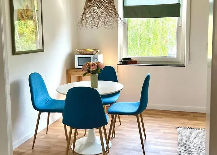 아파트 Top Location • Family-Friendly • Parking • Netflix 루드빅스하펜 암 라인